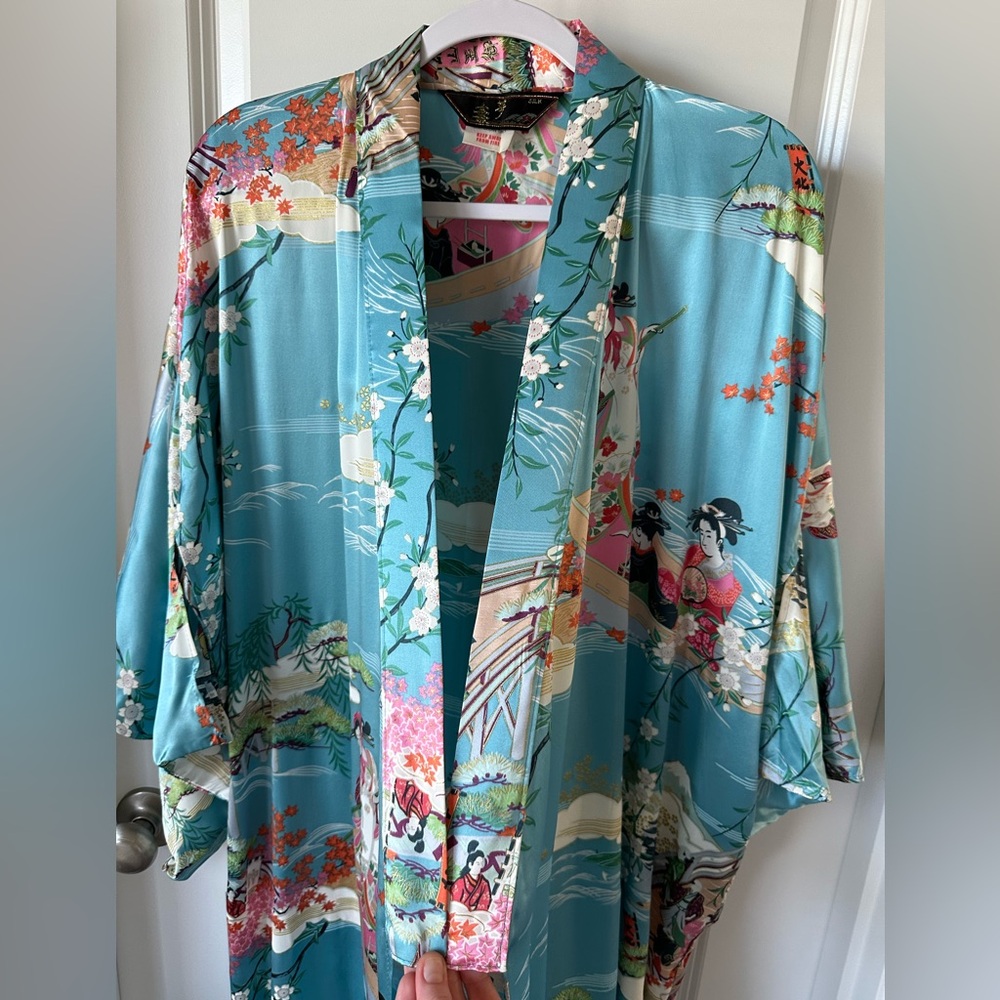 100% Silk Geisha Kimono/Robe Long Blue ,Boat And Floral Motifs-Made in Japen !đ - Picture 3 of 14